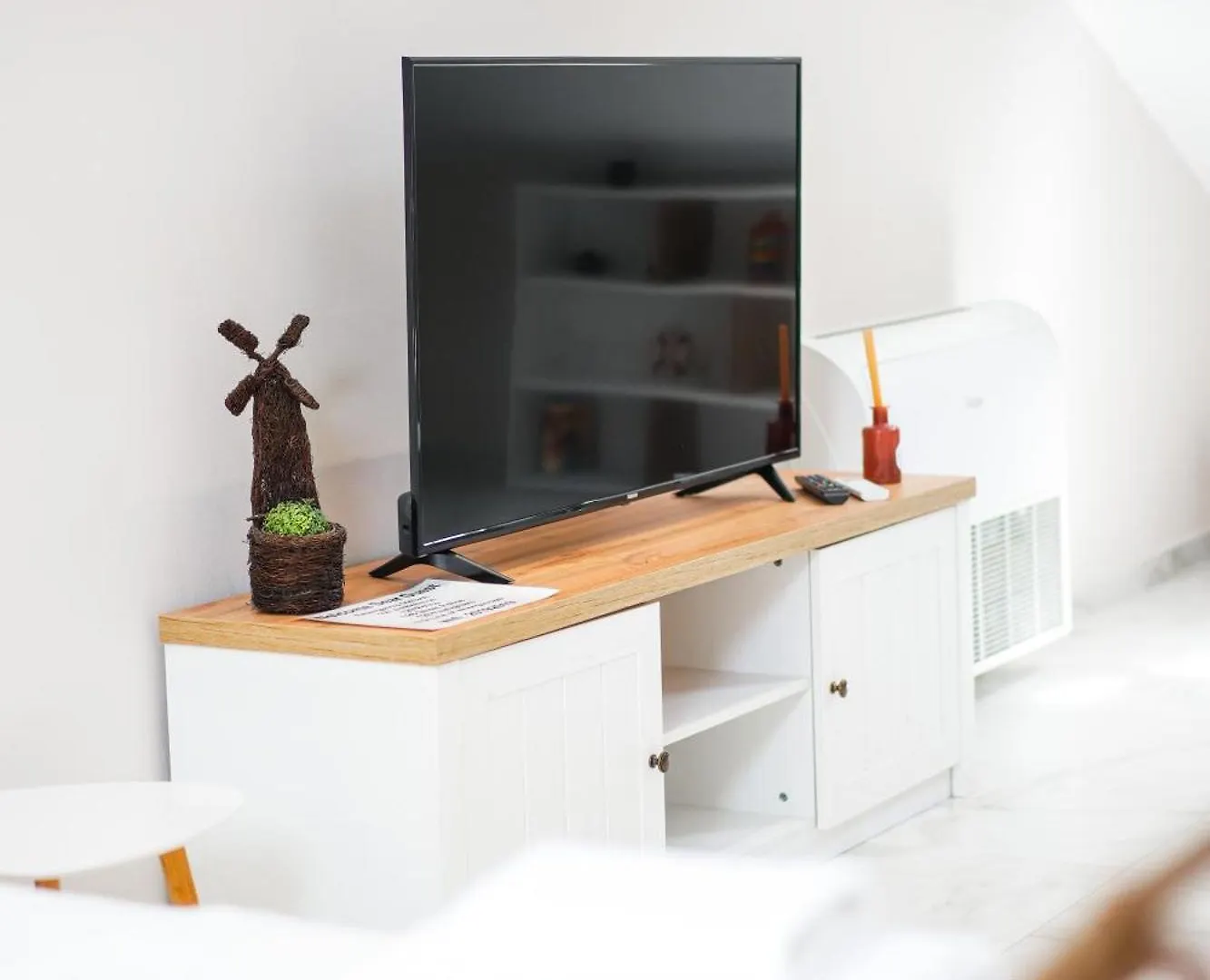 City Center Hideout - Studio Apartment Tiran
