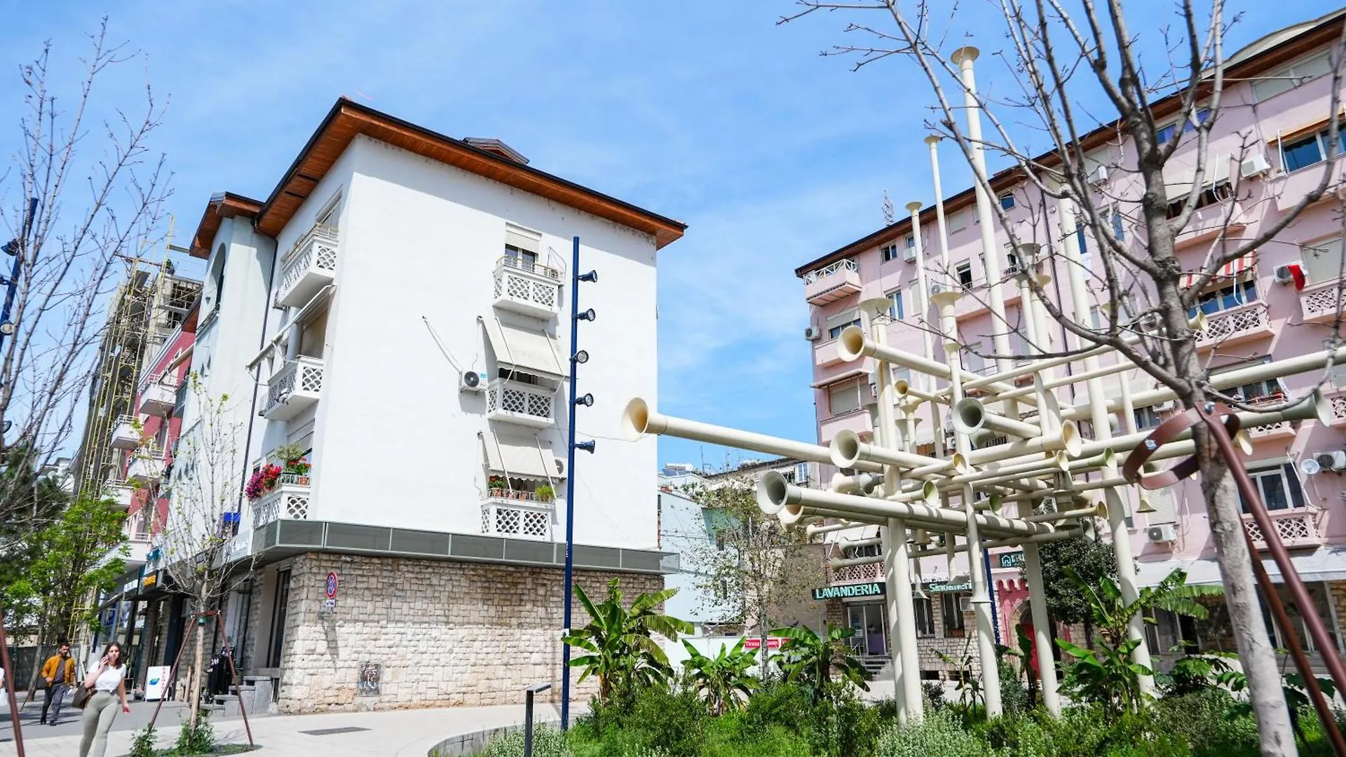 City Center Hideout - Studio Apartment Tirana Albania